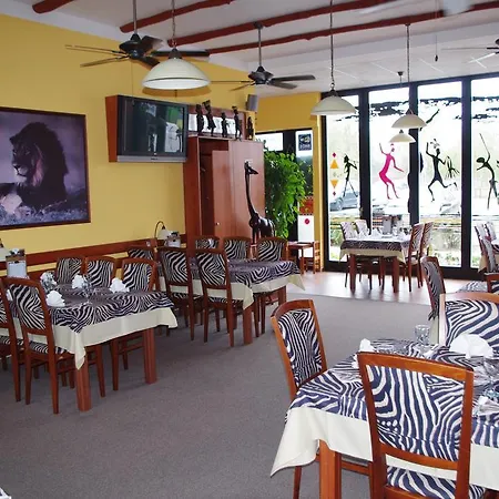 Hotel Safari Dvur Kralove nad Labem