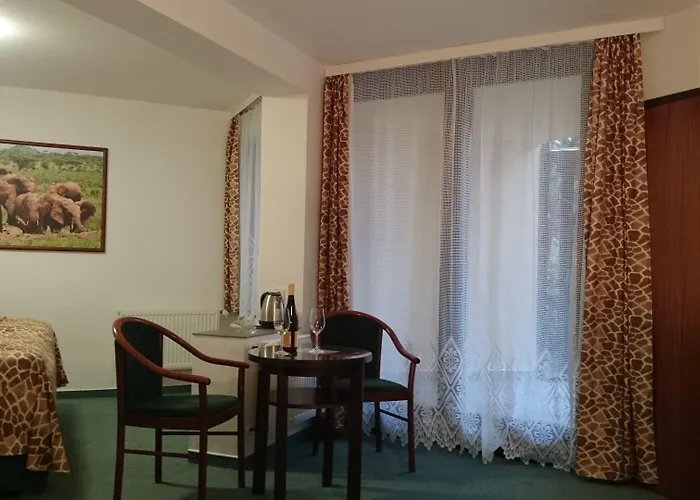 Safari Hotell Dvůr Králové nad Labem