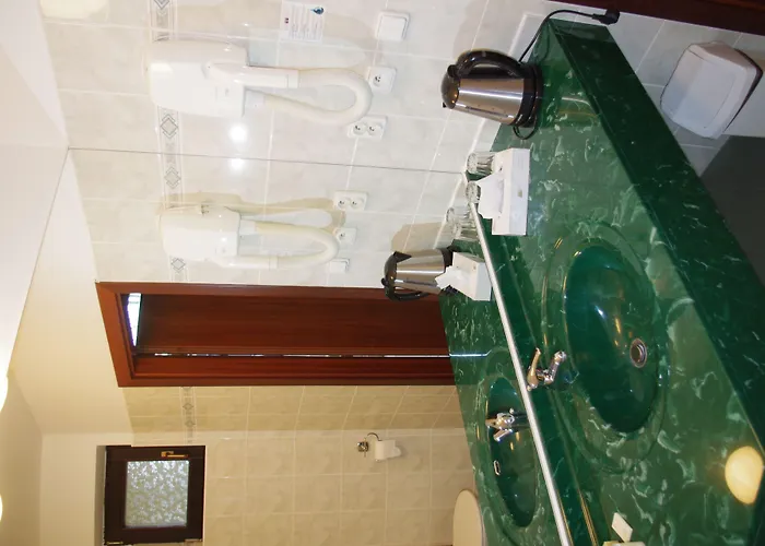 Safari Hotell